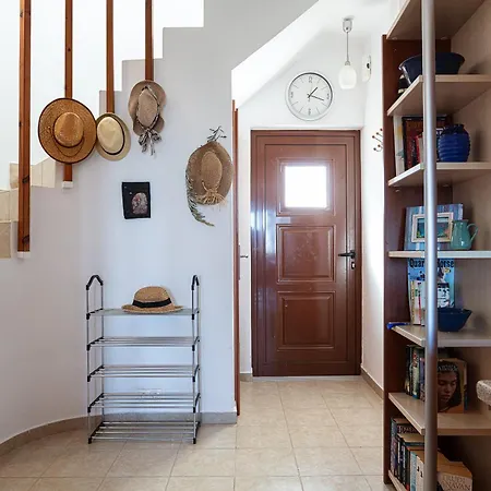 Plakoti 5, Shared Pool And Amazing View *