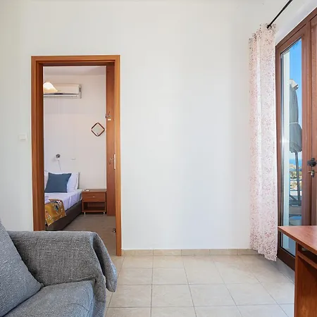 Apartman Plakoti 5, Shared Pool And Amazing View Réthimno