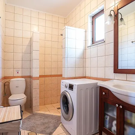 Appartement Plakoti 5, Shared Pool And Amazing View