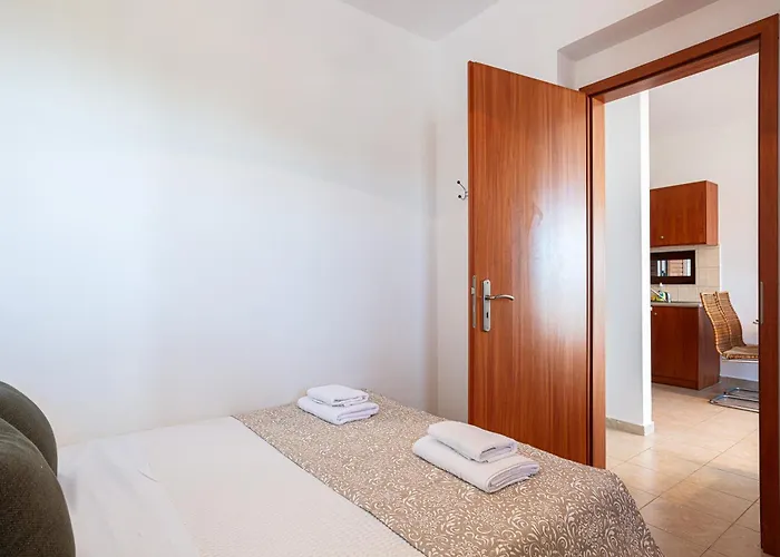 Plakoti 5, Shared Pool And Amazing View * Rethymno (Crete)